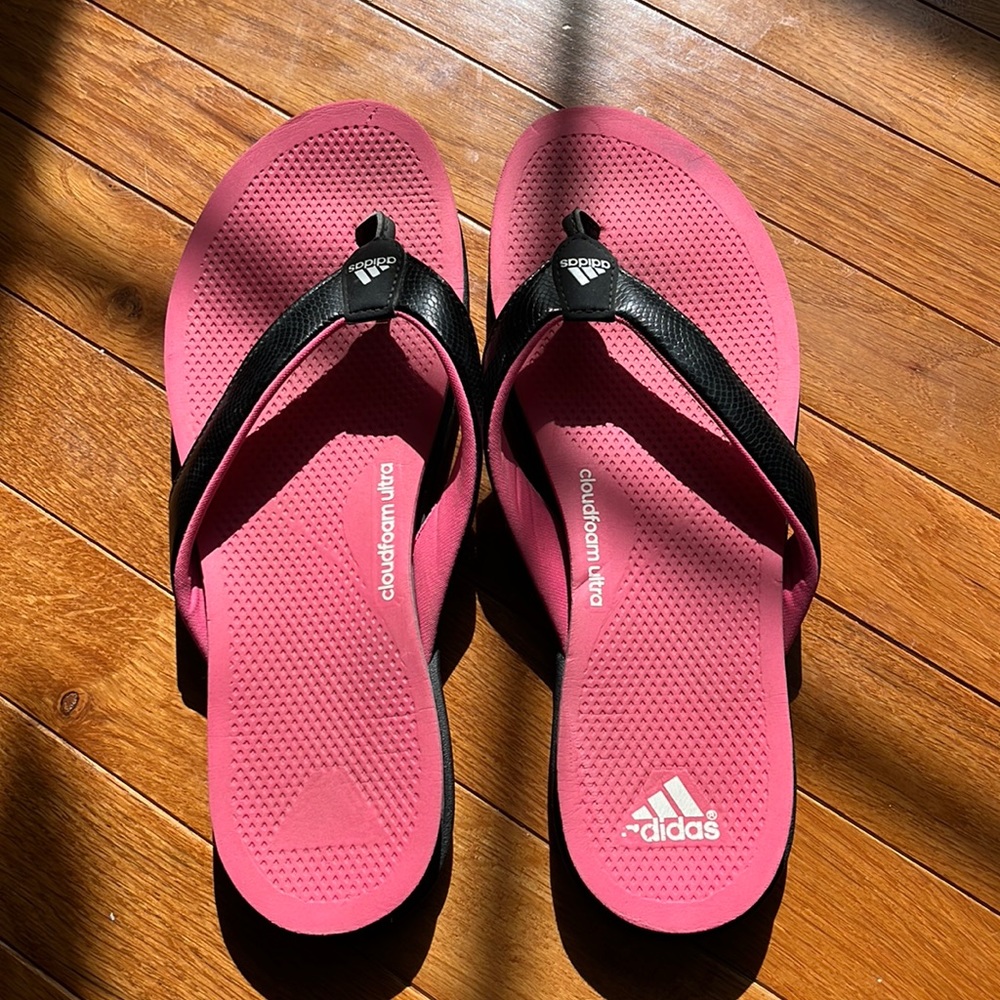 Women’s shoes